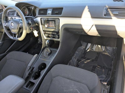2017 Volkswagen Passat 1.8T S Auto