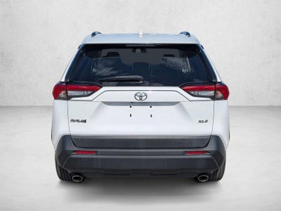 2020 Toyota RAV4 XLE FWD (GS)