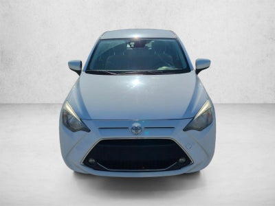 2019 Toyota Yaris Sedan LE Auto (Natl)