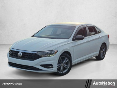 2021 Volkswagen Jetta R-Line Auto
