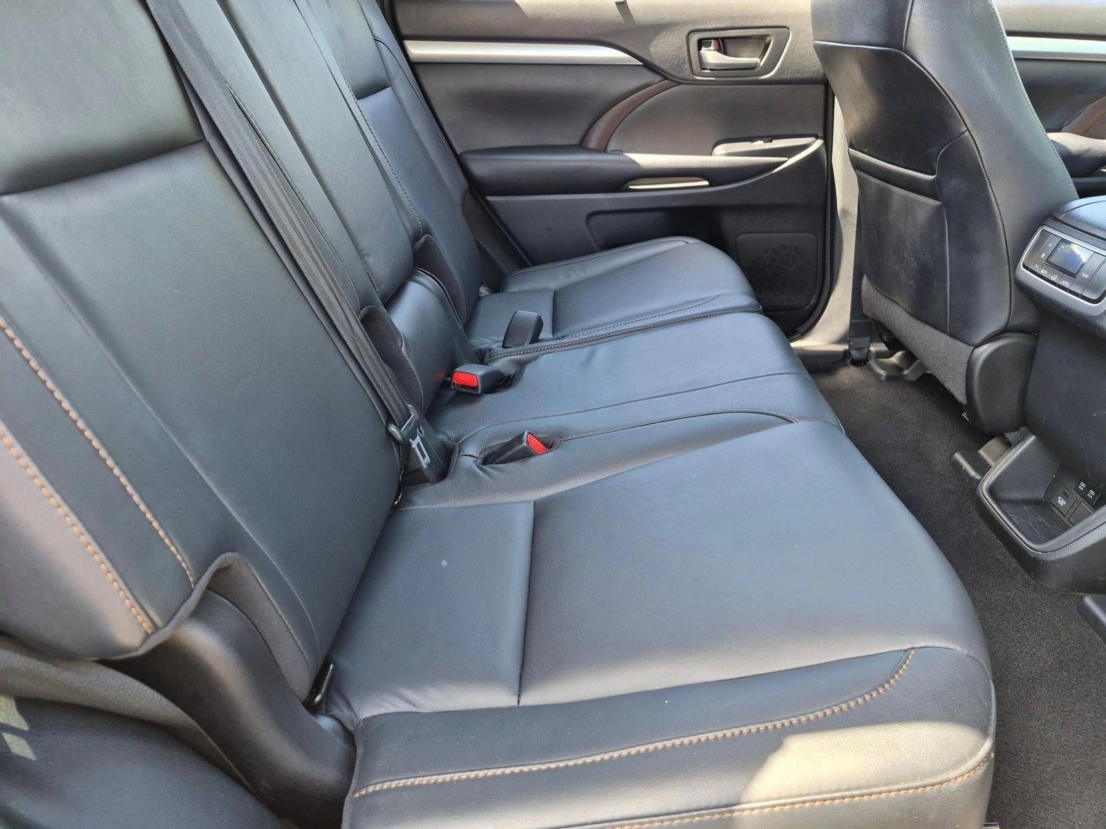 2018 Toyota Highlander XLE V6 FWD (Natl)