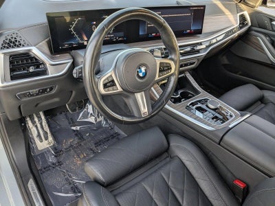 2023 BMW X7 xDrive40i Sports Activity Vehicle