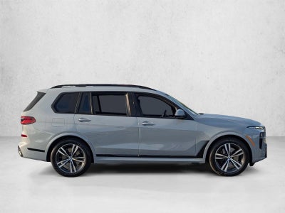 2023 BMW X7 xDrive40i Sports Activity Vehicle