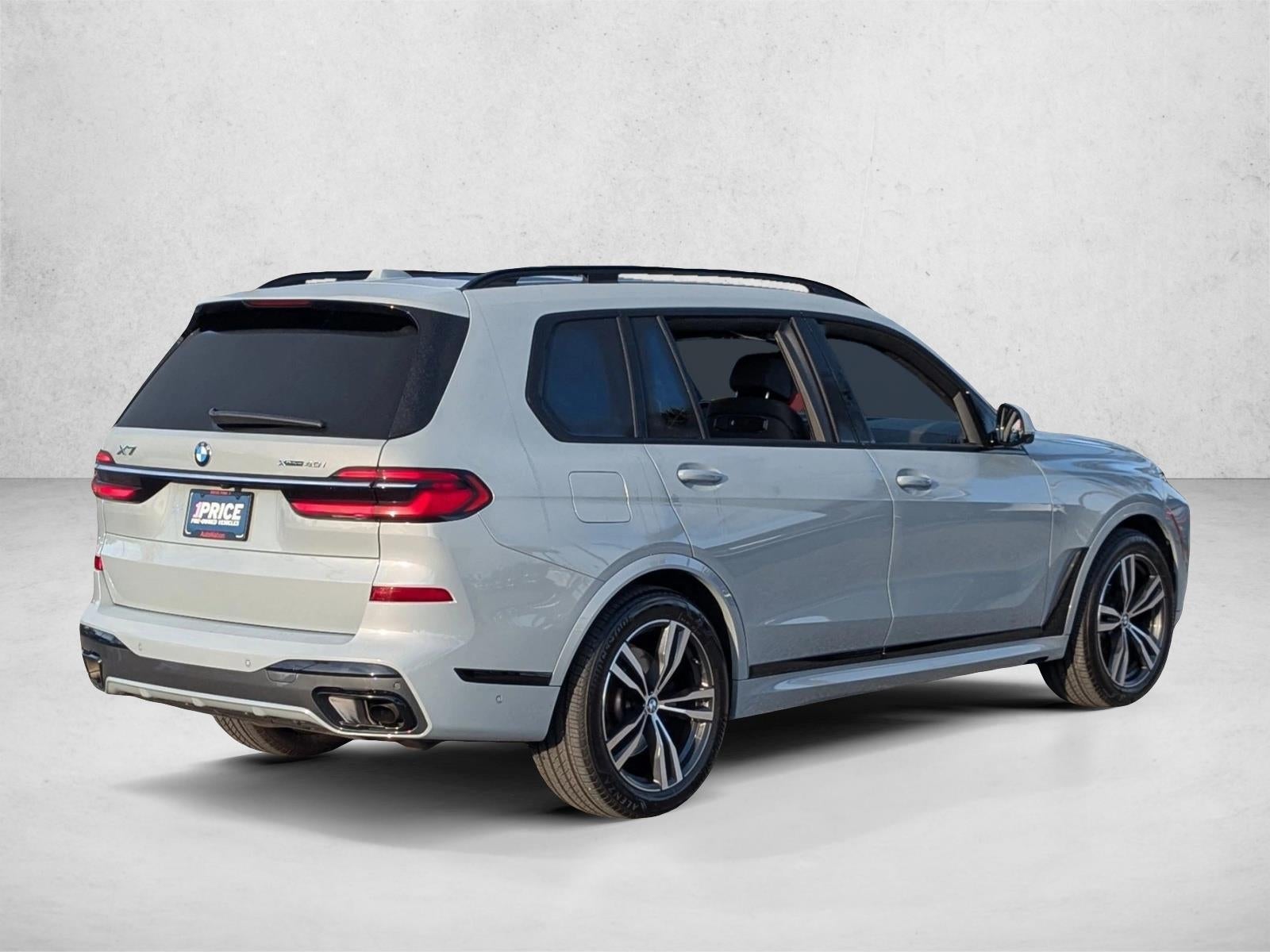 2023 BMW X7 xDrive40i Sports Activity Vehicle