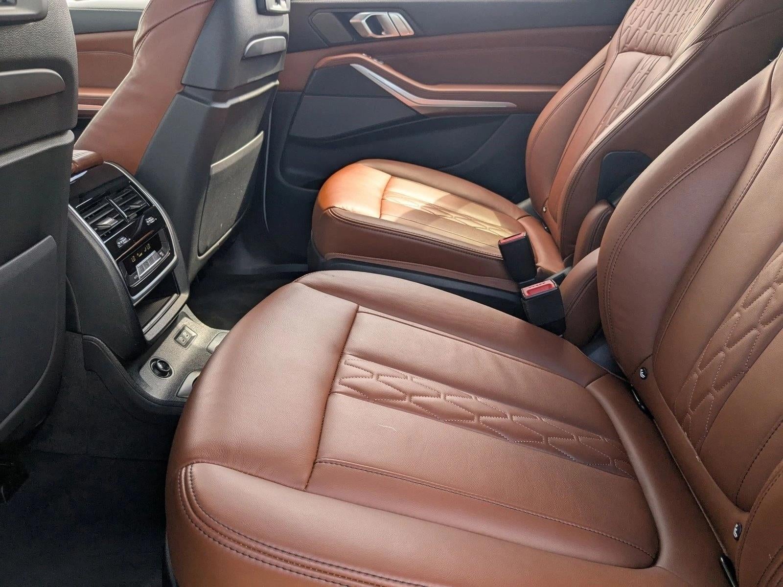 2022 BMW X7 M50i Sports Activity Vehicle