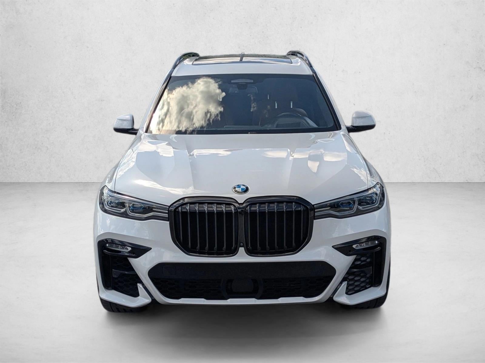 2022 BMW X7 M50i Sports Activity Vehicle