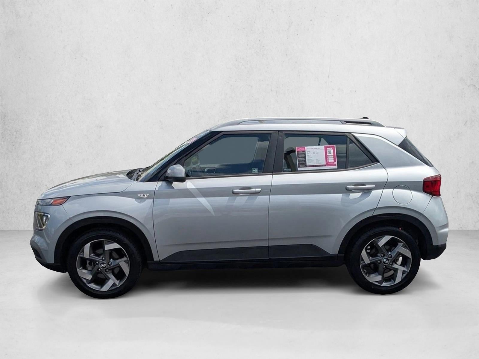 2021 Hyundai VENUE SEL IVT
