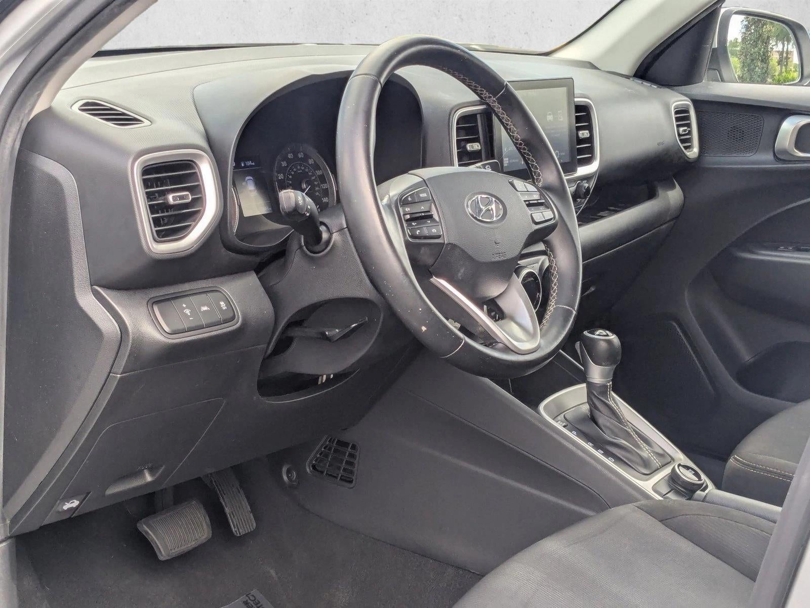 2021 Hyundai VENUE SEL IVT
