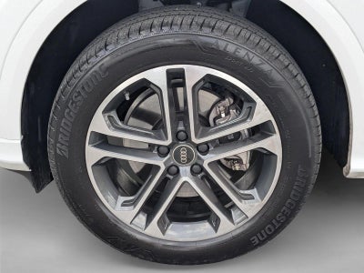 2025 Audi Q5 Premium 2.0 TFSI quattro