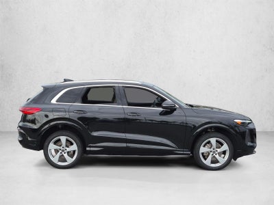 2025 Audi Q5 Premium Plus 2.0 TFSI quattro