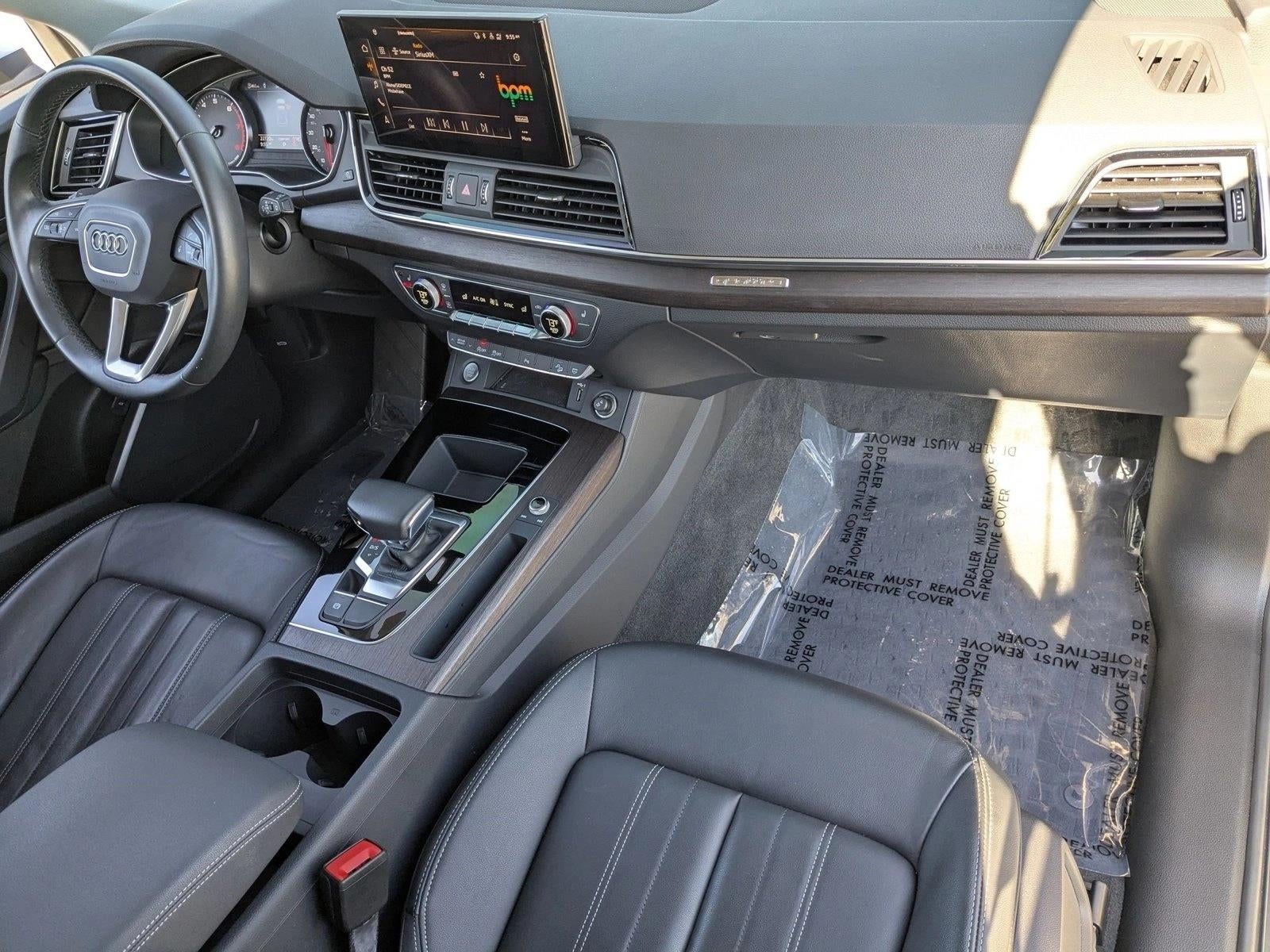 2023 Audi Q5 Premium 40 TFSI quattro