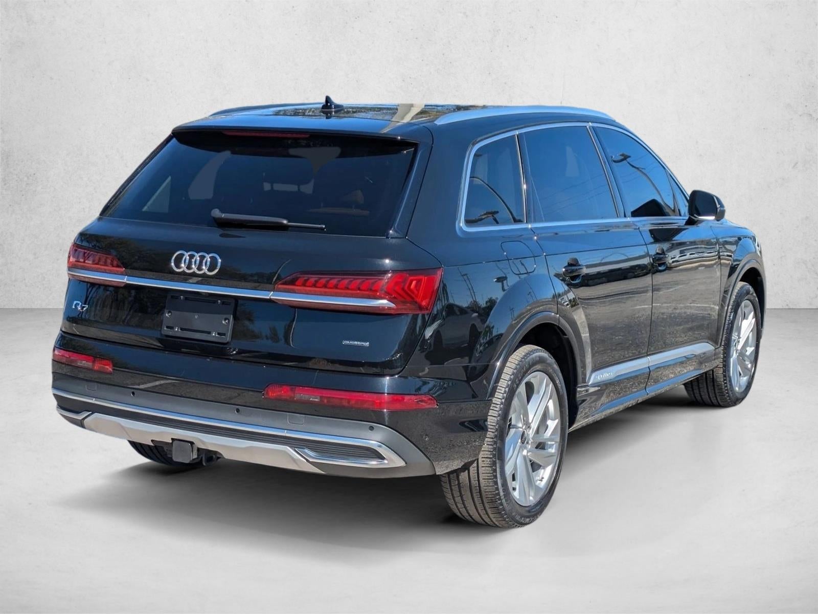 2023 Audi Q7 Premium 45 TFSI quattro
