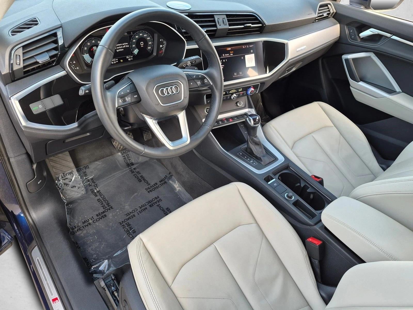 2022 Audi Q3 S line Premium 45 TFSI quattro