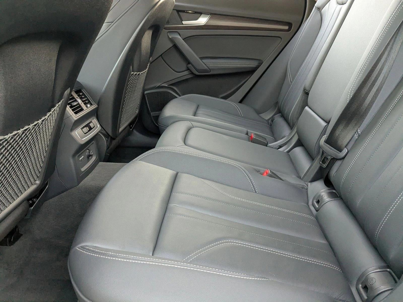 2025 Audi Q5 S line Premium Plus 45 TFSI quattro