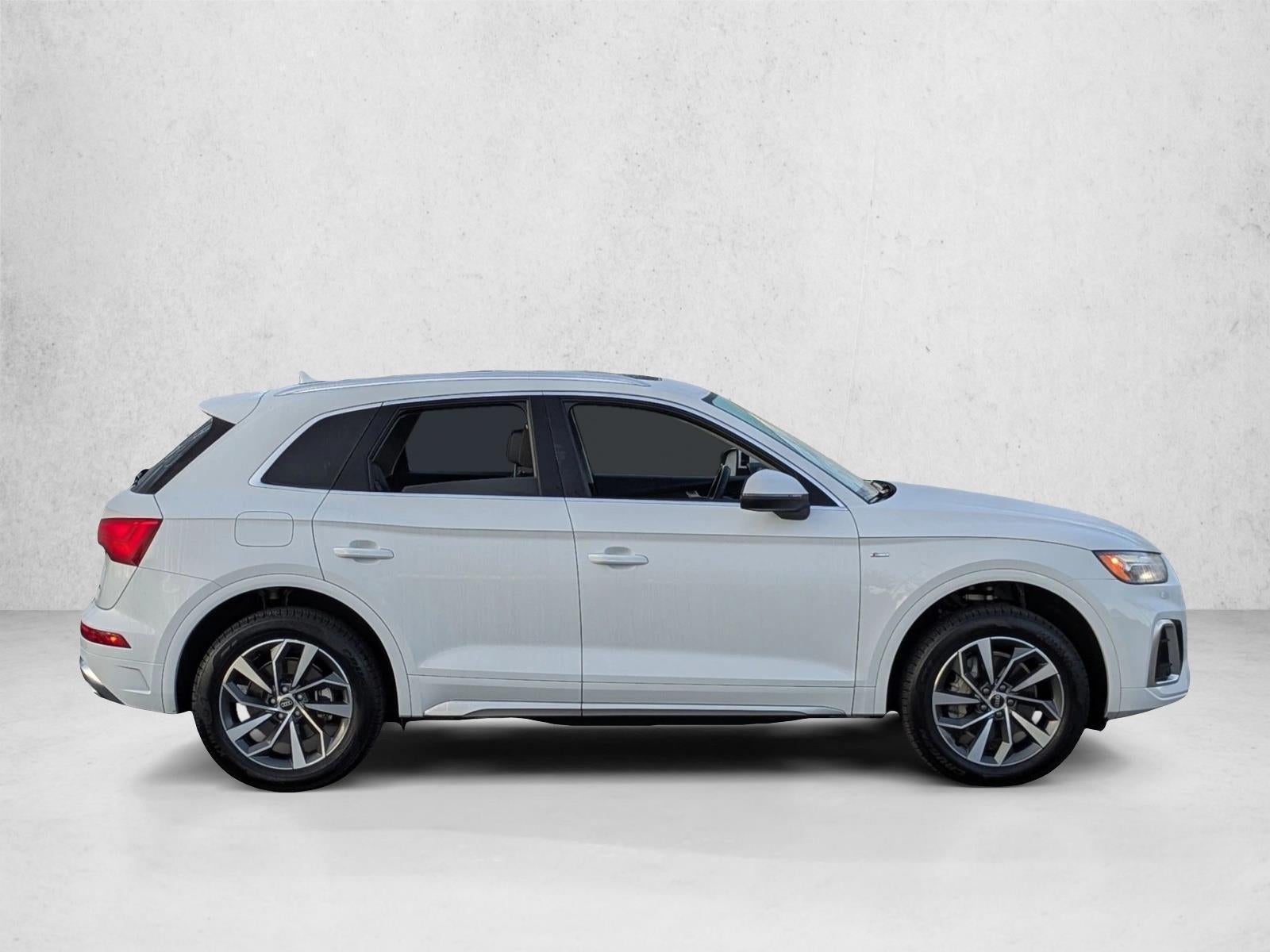 2025 Audi Q5 S line Premium Plus 45 TFSI quattro