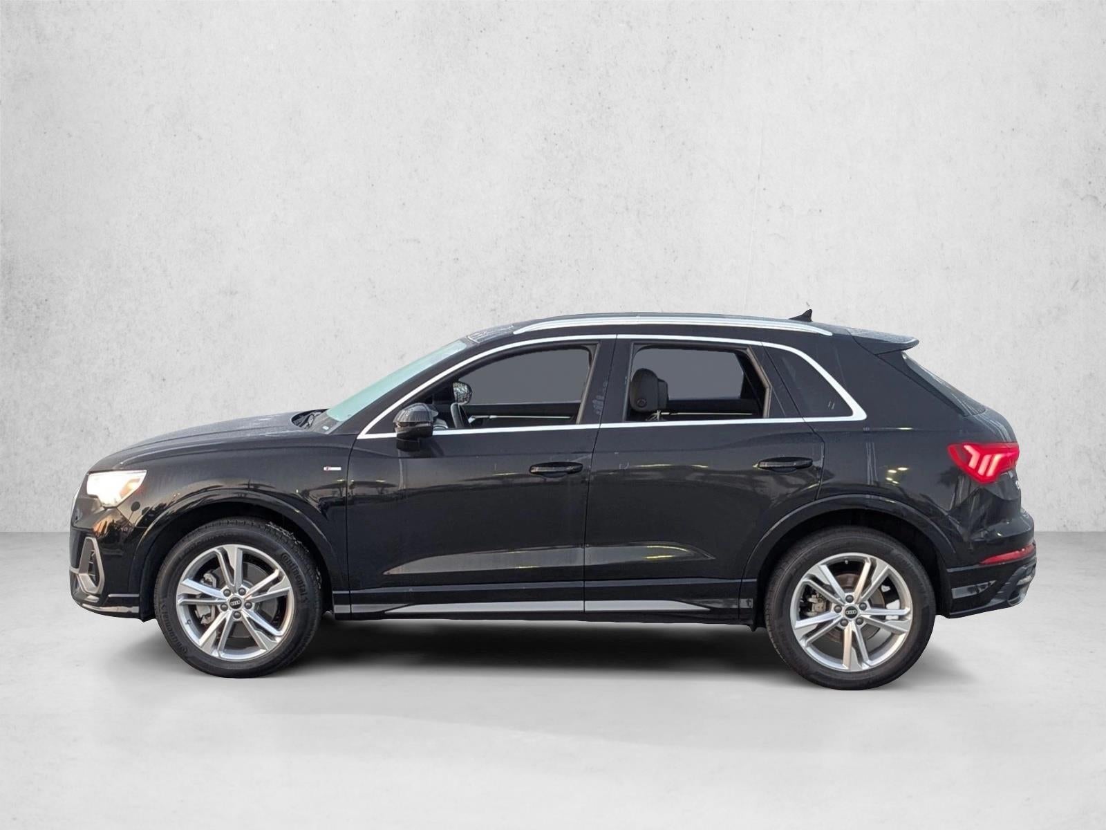 2022 Audi Q3 S line Premium Plus 45 TFSI quattro