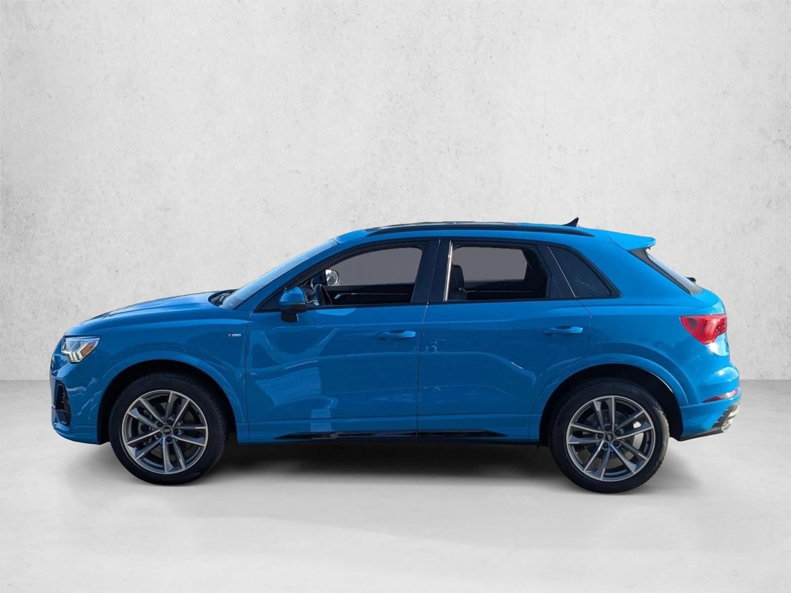 2023 Audi Q3 S line Premium Plus 45 TFSI quattro
