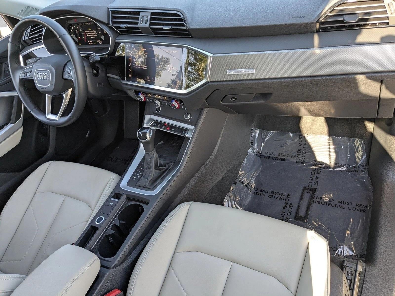 2024 Audi Q3 S line Premium Plus 45 TFSI quattro