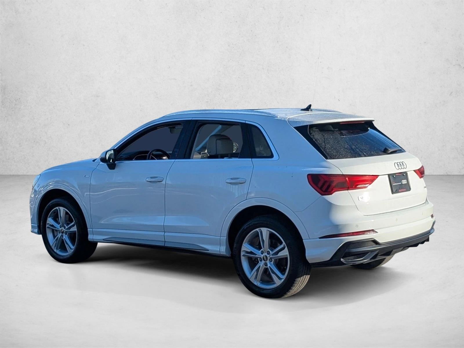 2022 Audi Q3 S line Premium Plus 45 TFSI quattro