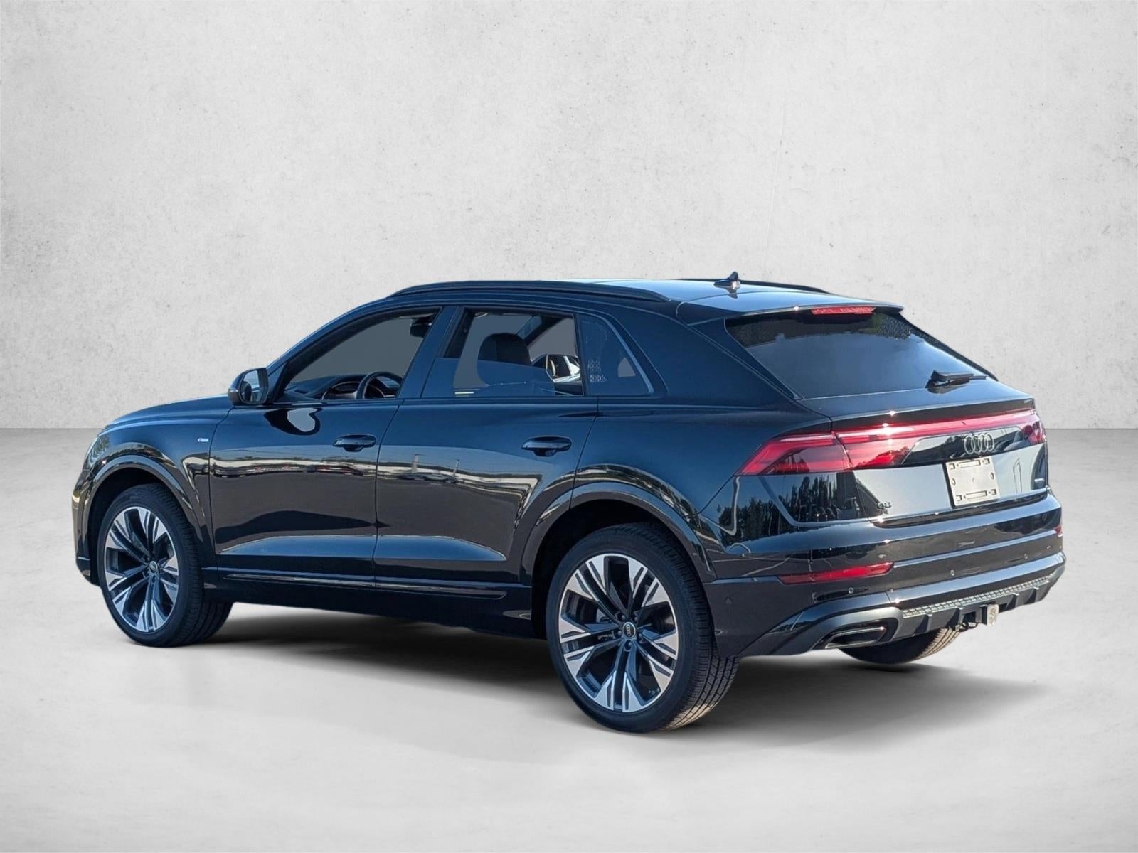 2026 Audi Q8 Premium Plus quattro