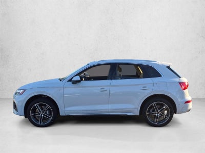 2023 Audi Q5 S line Prestige 55 TFSI e quattro