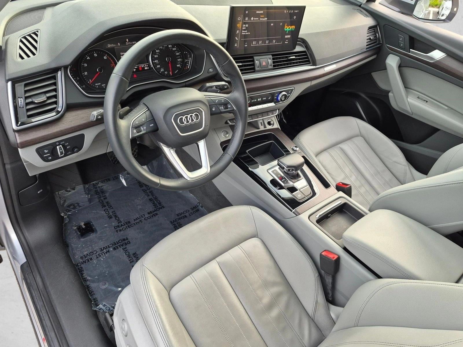 2022 Audi Q5 S line Premium 45 TFSI quattro