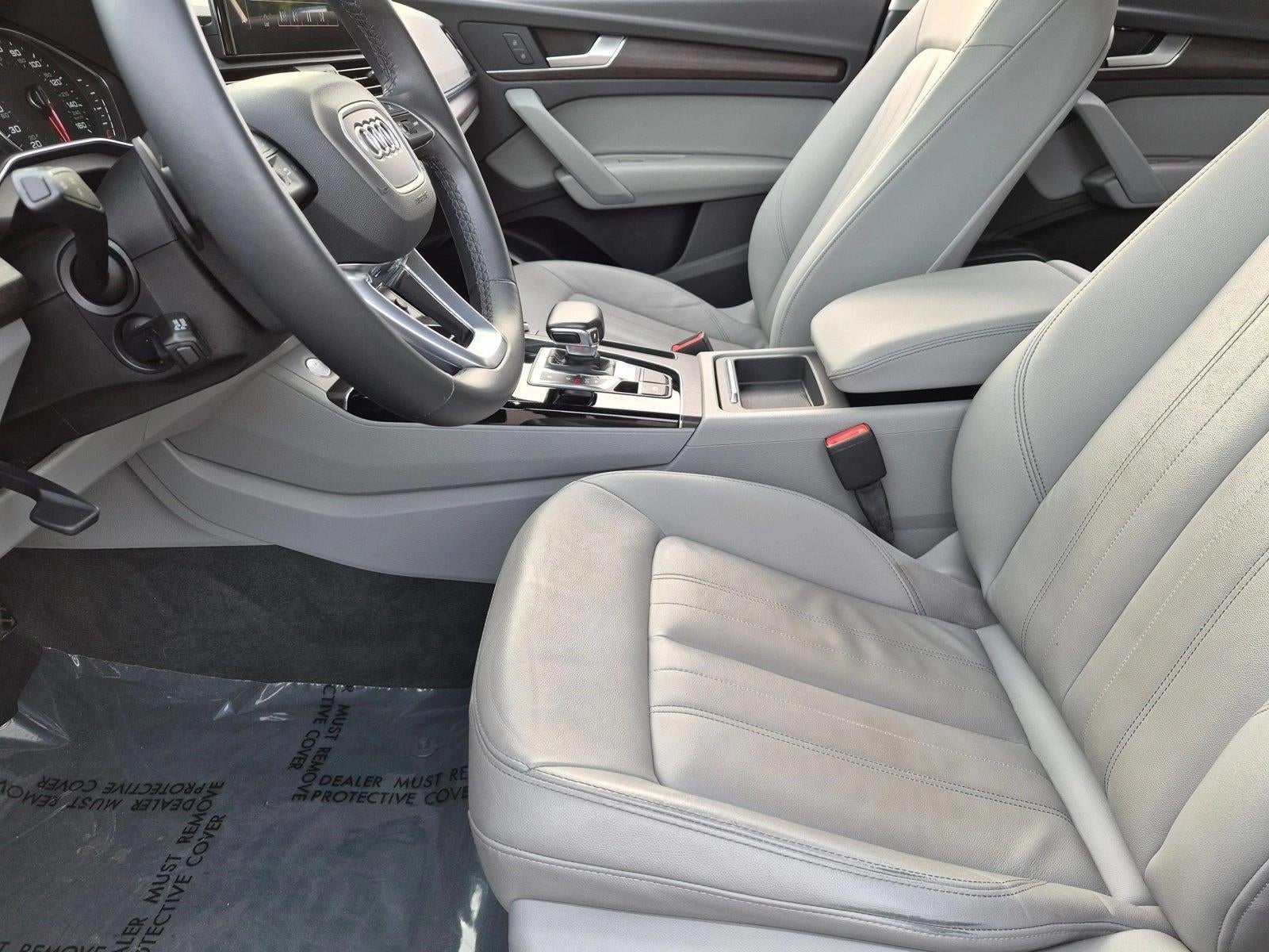 2022 Audi Q5 S line Premium 45 TFSI quattro