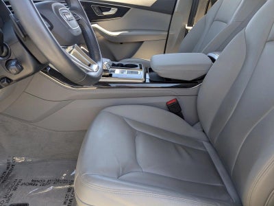 2023 Audi Q7 Premium Plus 45 TFSI quattro