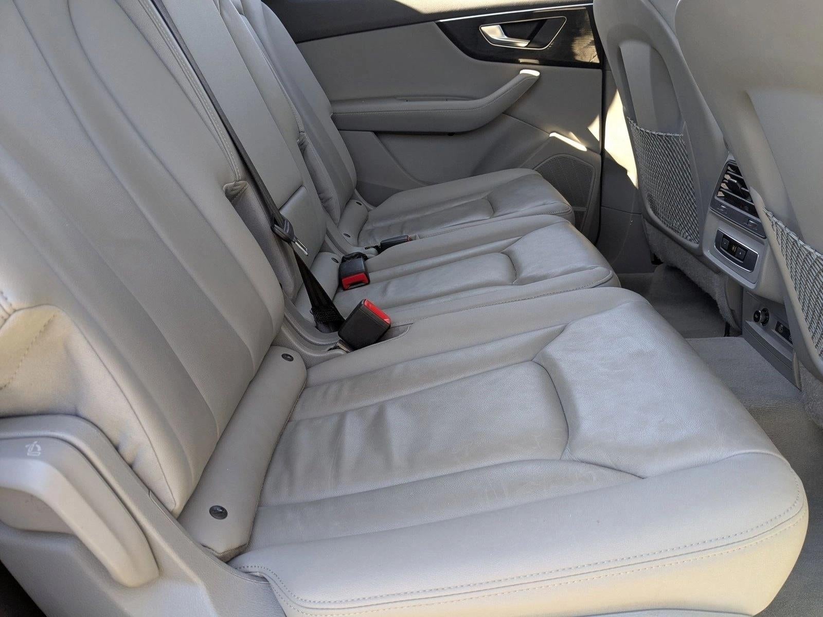 2023 Audi Q7 Premium Plus 45 TFSI quattro