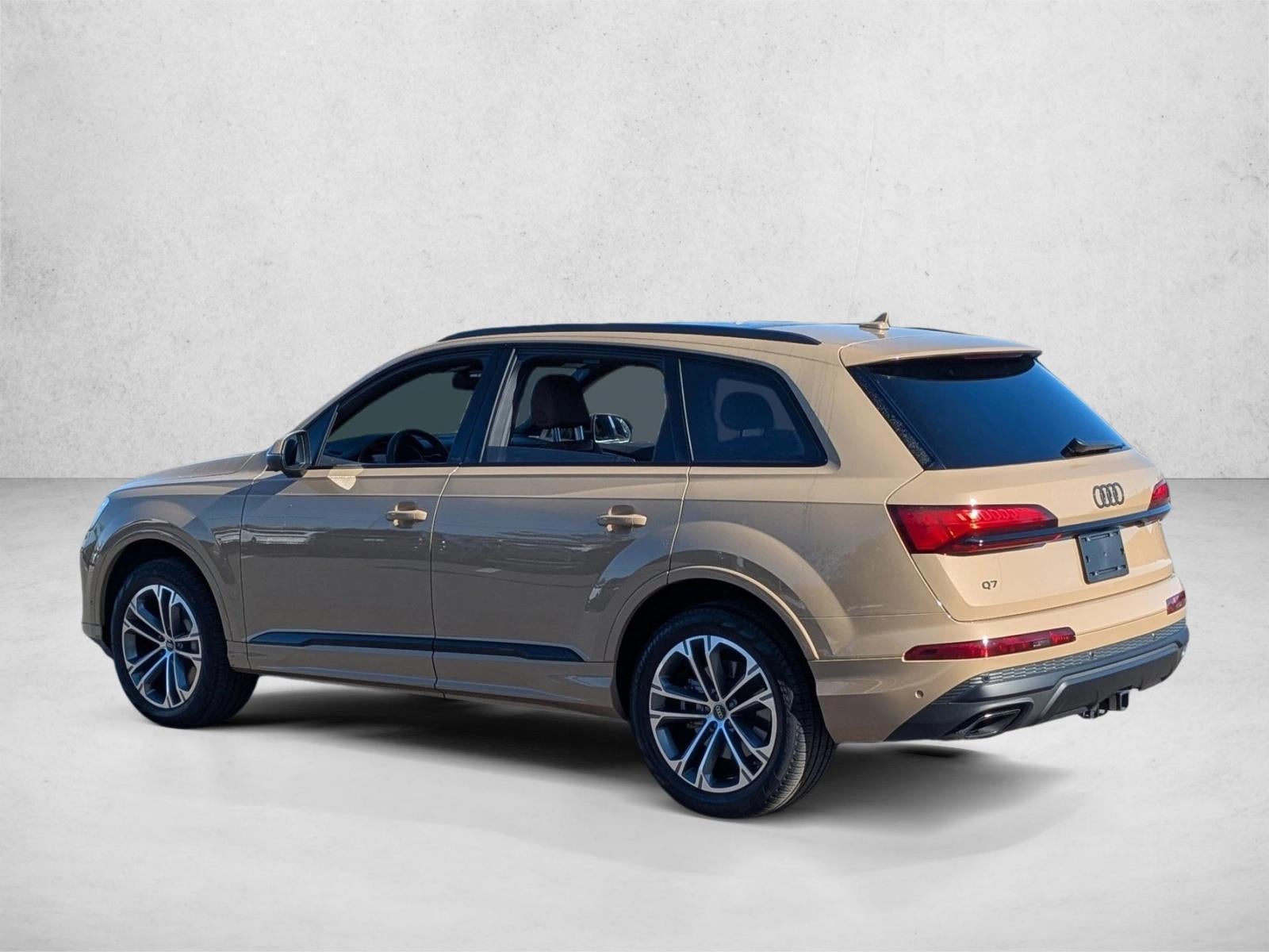 2025 Audi Q7 Premium Plus 45 TFSI quattro