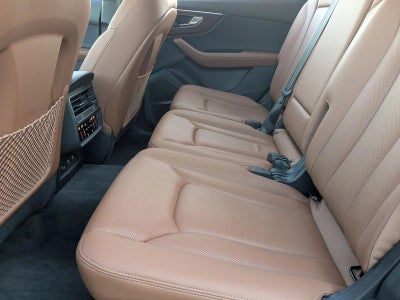 2025 Audi Q7 Premium Plus 45 TFSI quattro