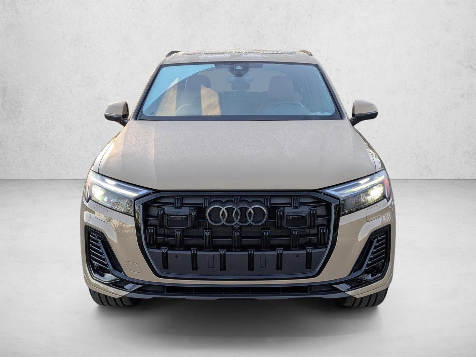 2025 Audi Q7 Premium Plus 45 TFSI quattro