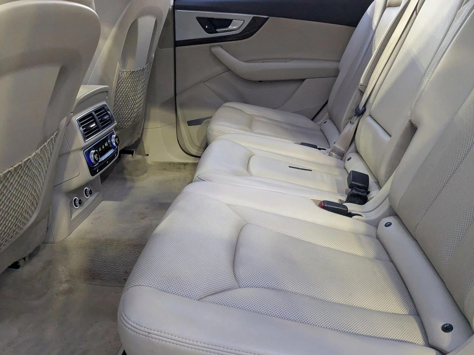 2019 Audi Q7 Premium Plus 45 TFSI quattro