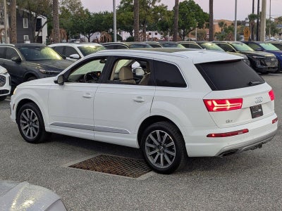 2019 Audi Q7 Premium Plus 45 TFSI quattro