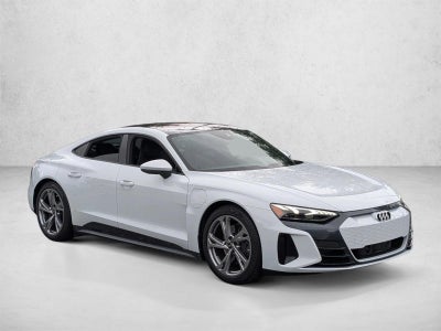 2024 Audi e-tron GT Premium Plus quattro