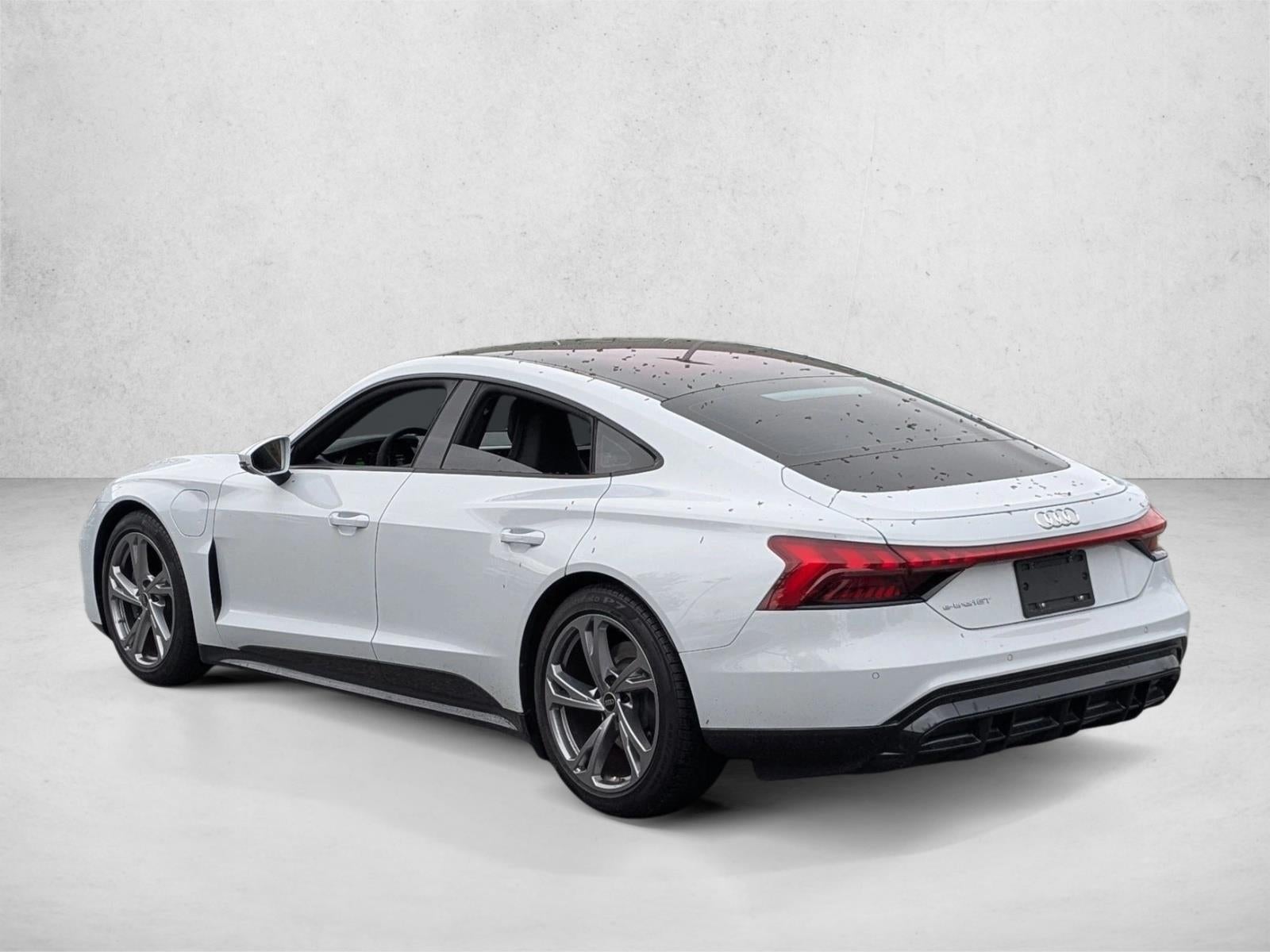 2024 Audi e-tron GT Premium Plus quattro