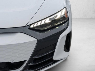 2024 Audi e-tron GT Premium Plus quattro