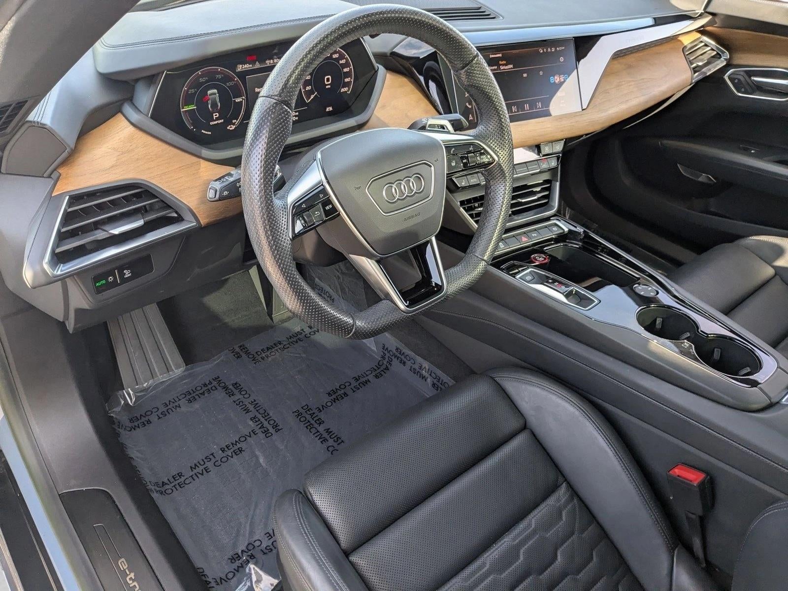 2023 Audi e-tron GT Premium Plus quattro