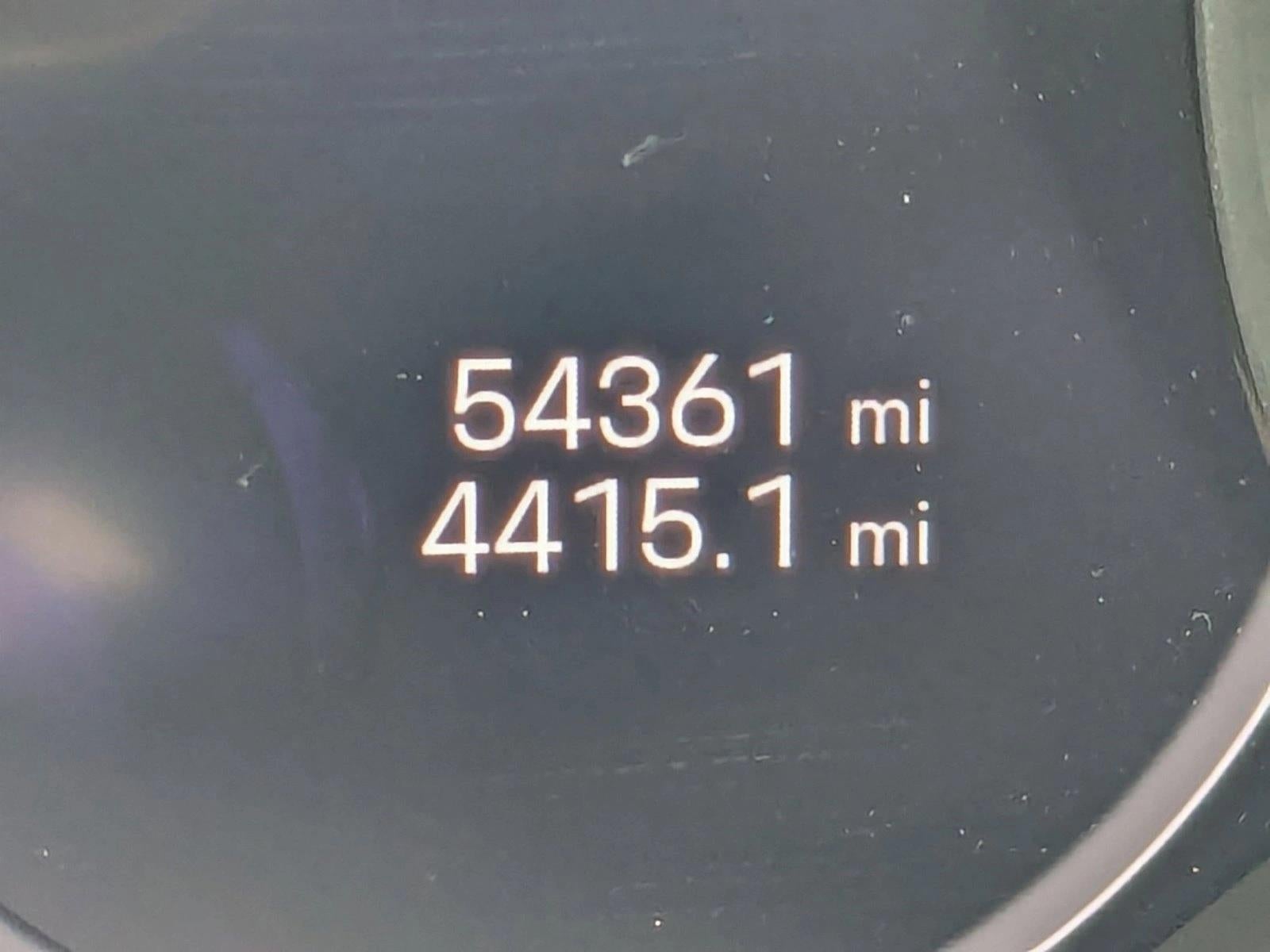 2023 Porsche Cayenne Platinum Edition AWD