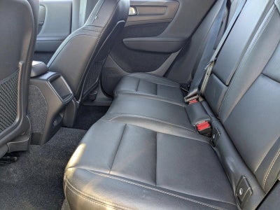 2020 Volvo XC40 T4 FWD Momentum