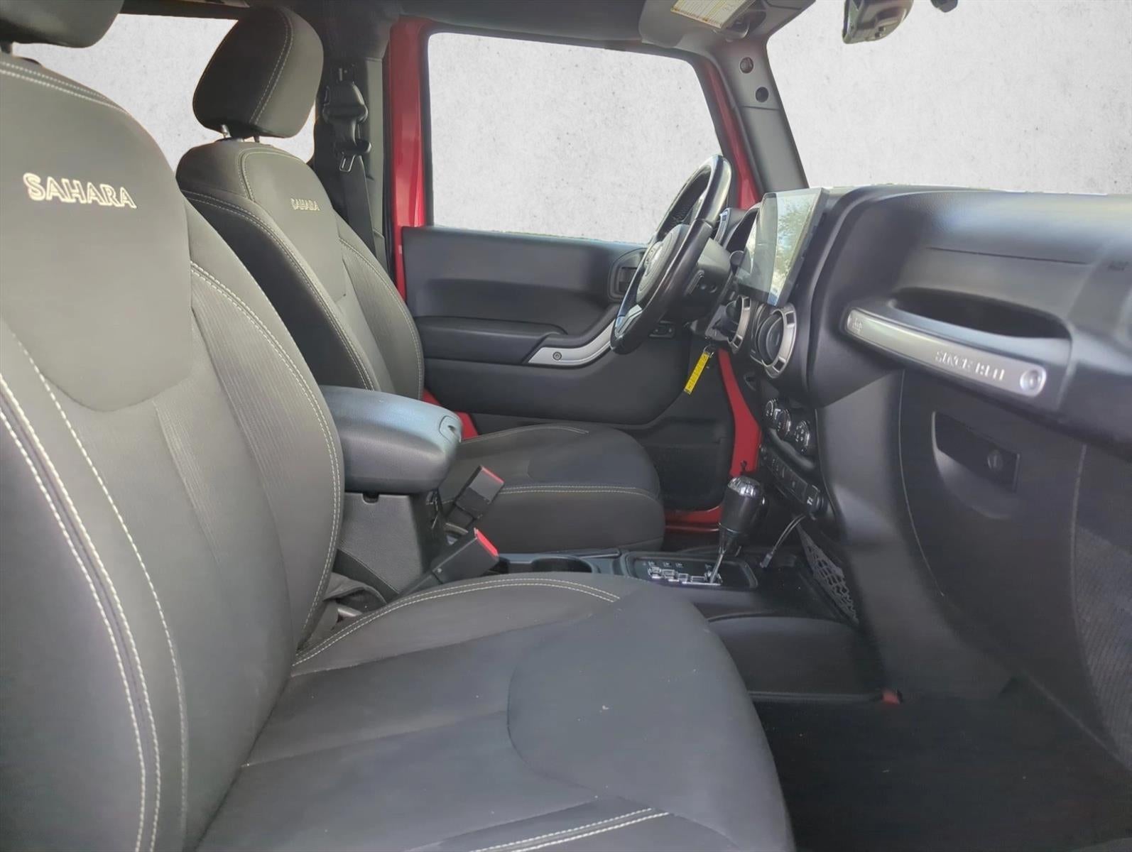 2017 Jeep Wrangler Sahara 4x4