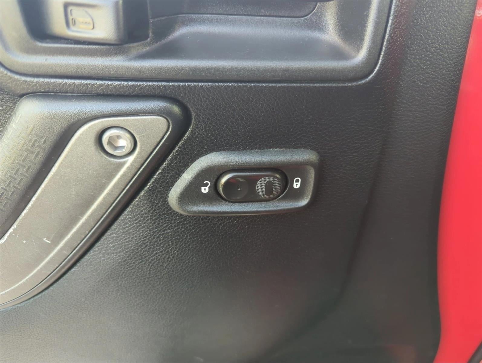 2016 Jeep Wrangler Unlimited 4WD 4dr Sport