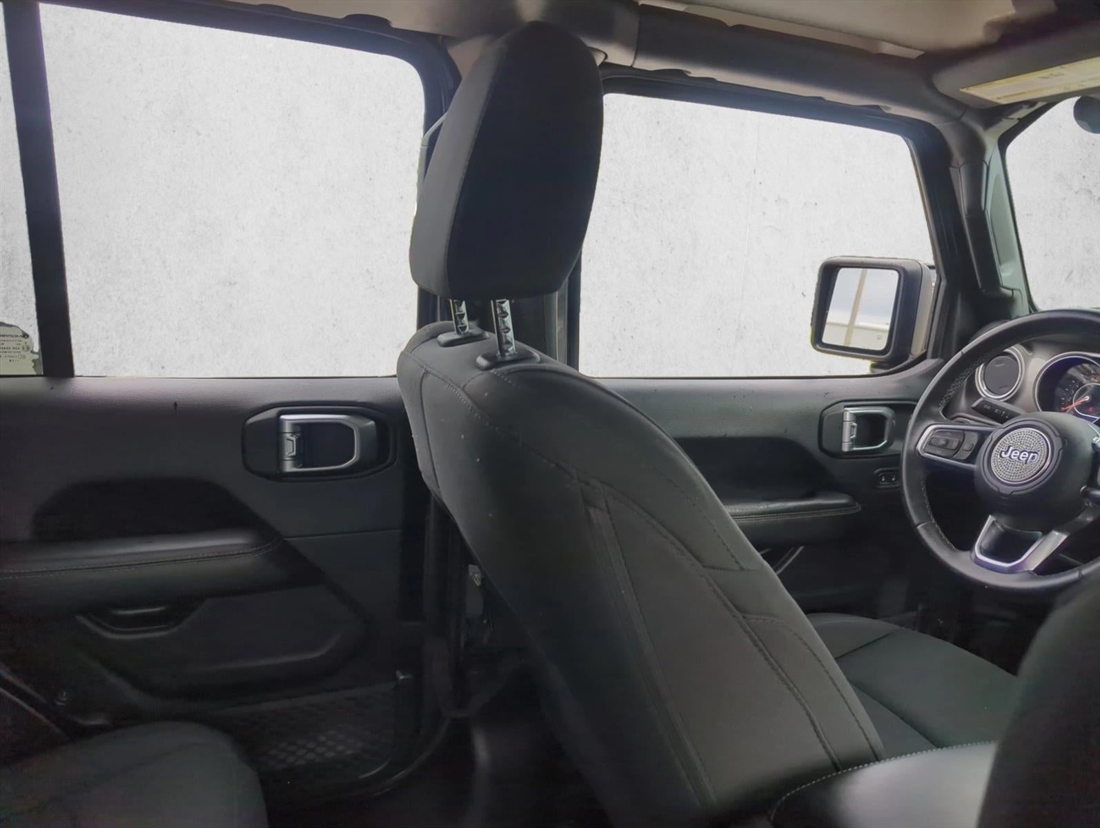 2018 Jeep Wrangler Unlimited Sahara 4x4