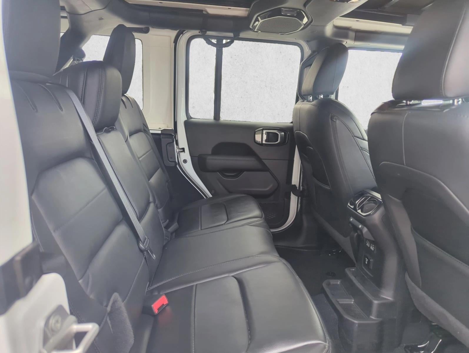 2021 Jeep Wrangler Unlimited Sahara Altitude 4x4