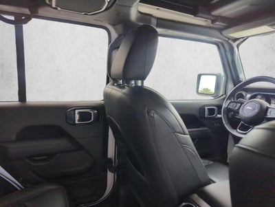 2021 Jeep Wrangler Unlimited Sahara Altitude 4x4