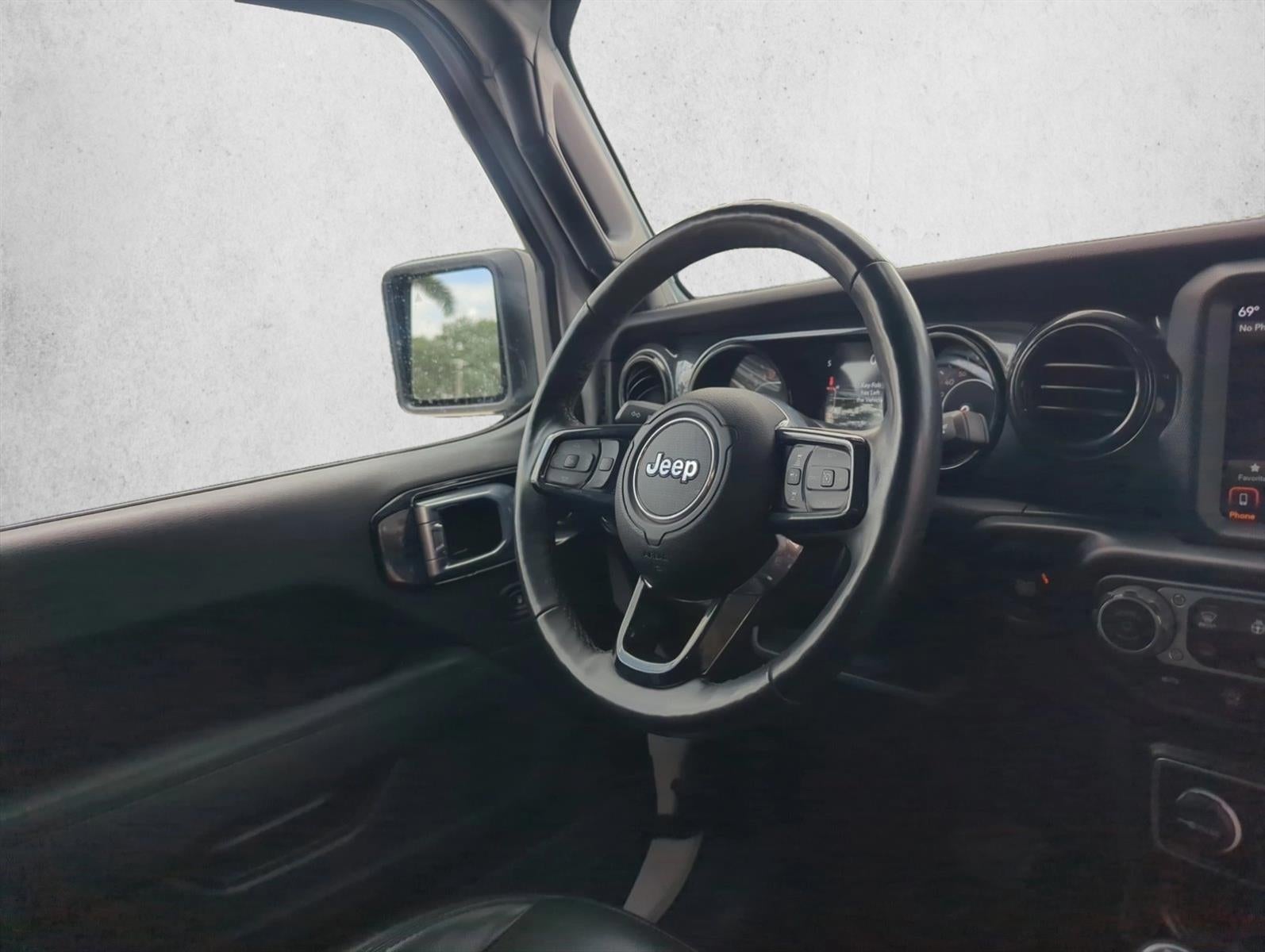 2021 Jeep Wrangler Unlimited Sahara Altitude 4x4