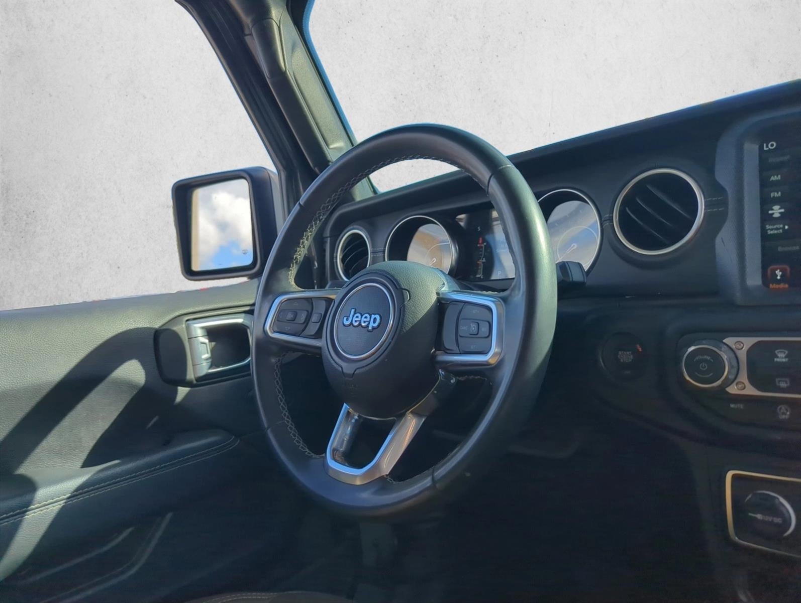 2022 Jeep Wrangler Unlimited Sahara 4x4