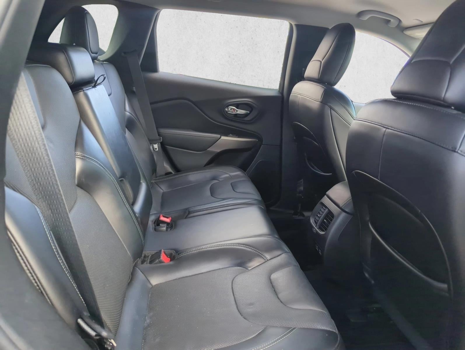 2021 Jeep Cherokee Latitude Lux FWD