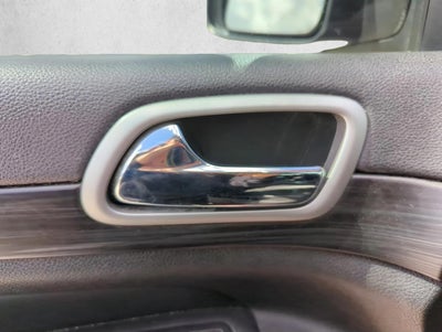 2019 Jeep Grand Cherokee Laredo E 4x2