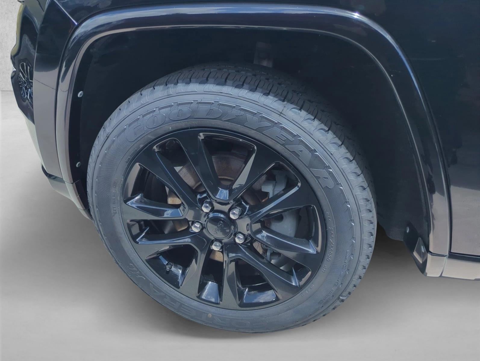 2022 Jeep Grand Cherokee WK Laredo X 4x2